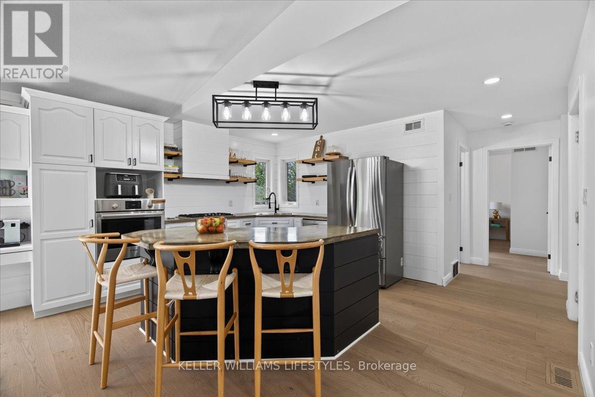 6217 Townsend Line, Lambton Shores, Ontario  N0N 1J0 - Photo 11 - X13766462