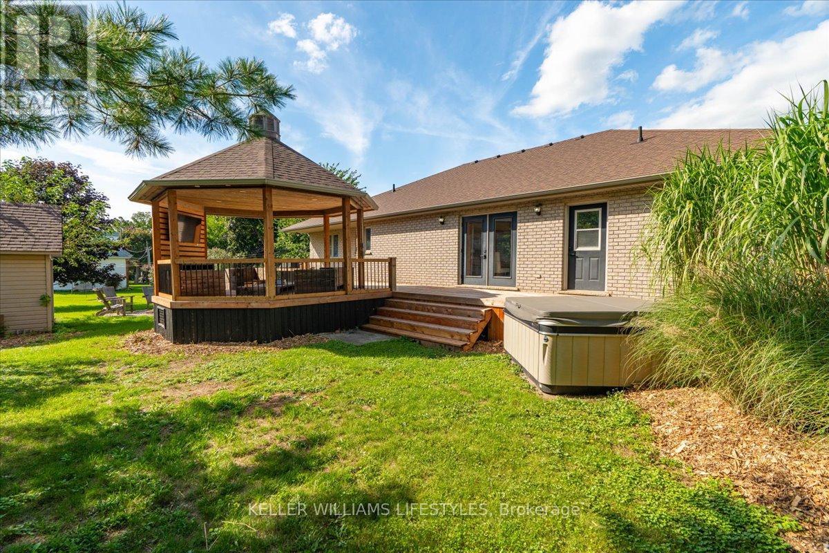 6217 Townsend Line, Lambton Shores, Ontario  N0N 1J0 - Photo 36 - X13766462