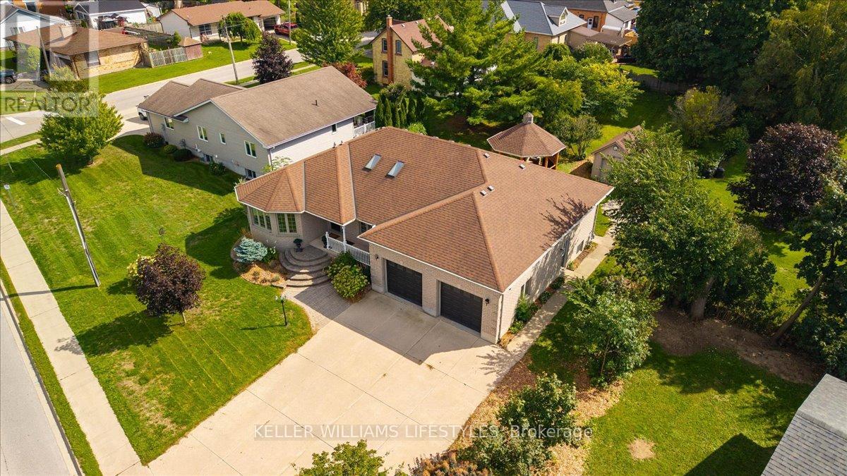 6217 Townsend Line, Lambton Shores, Ontario  N0N 1J0 - Photo 44 - X13766462