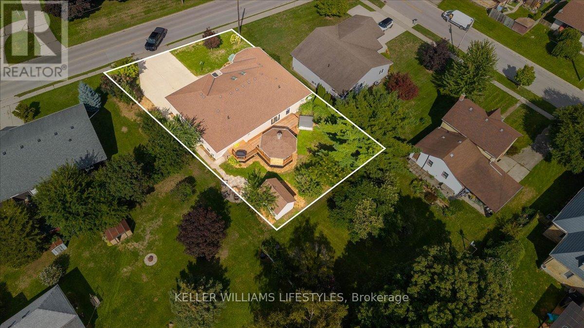 6217 Townsend Line, Lambton Shores, Ontario  N0N 1J0 - Photo 47 - X13766462