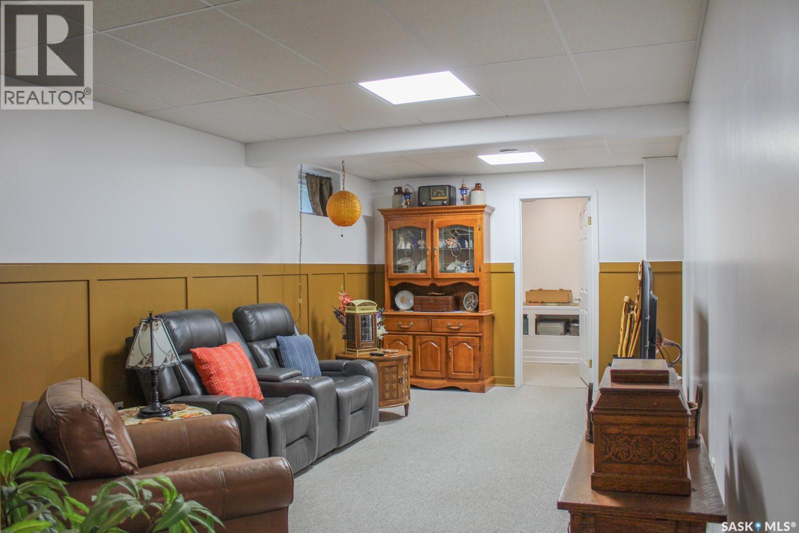 510 Park Avenue E, Melfort, Saskatchewan  S0E 1A0 - Photo 39 - SK047808