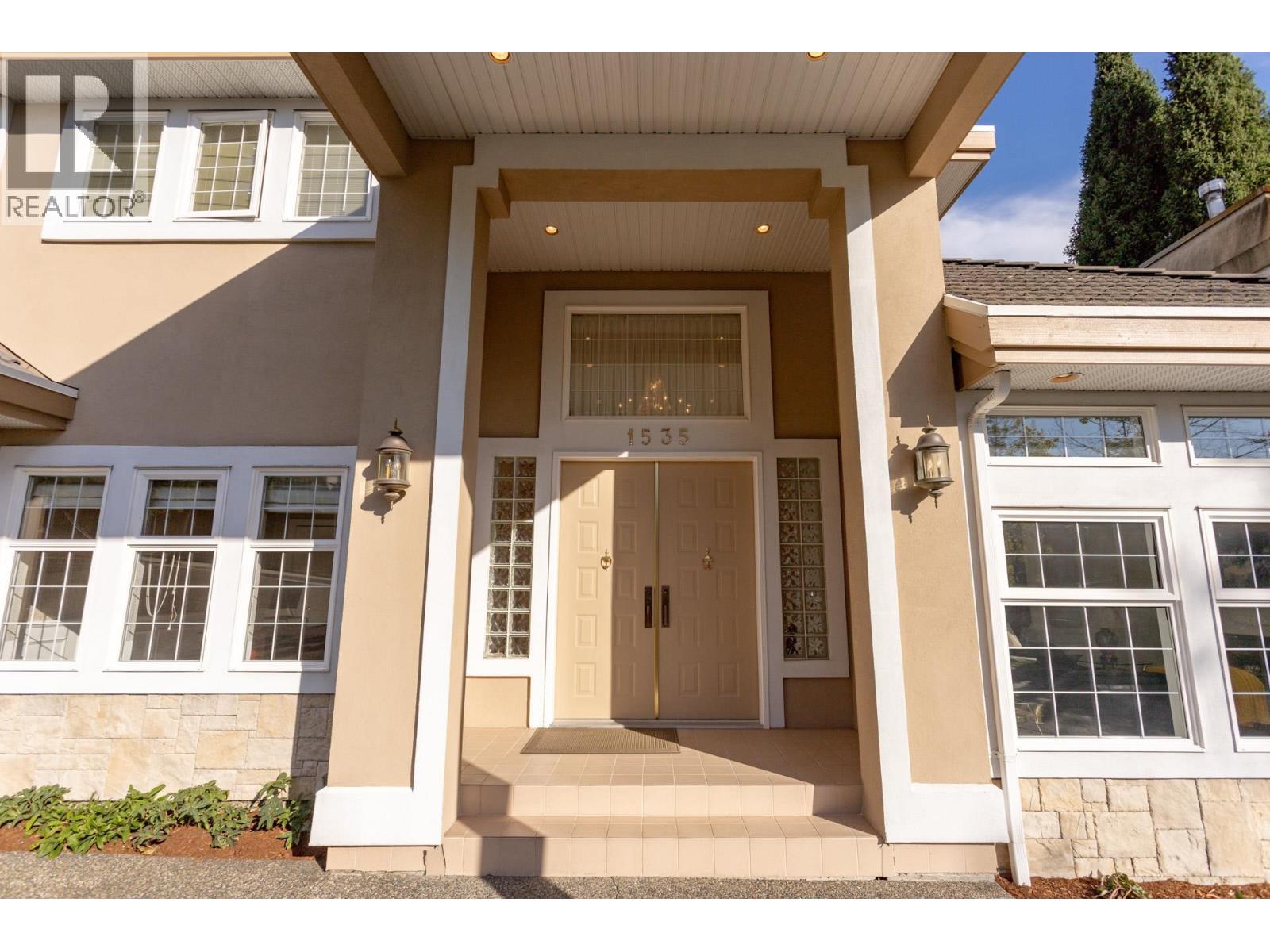 1535 Parkway Boulevard, Coquitlam, British Columbia  V3E 2Y5 - Photo 5 - R3163484