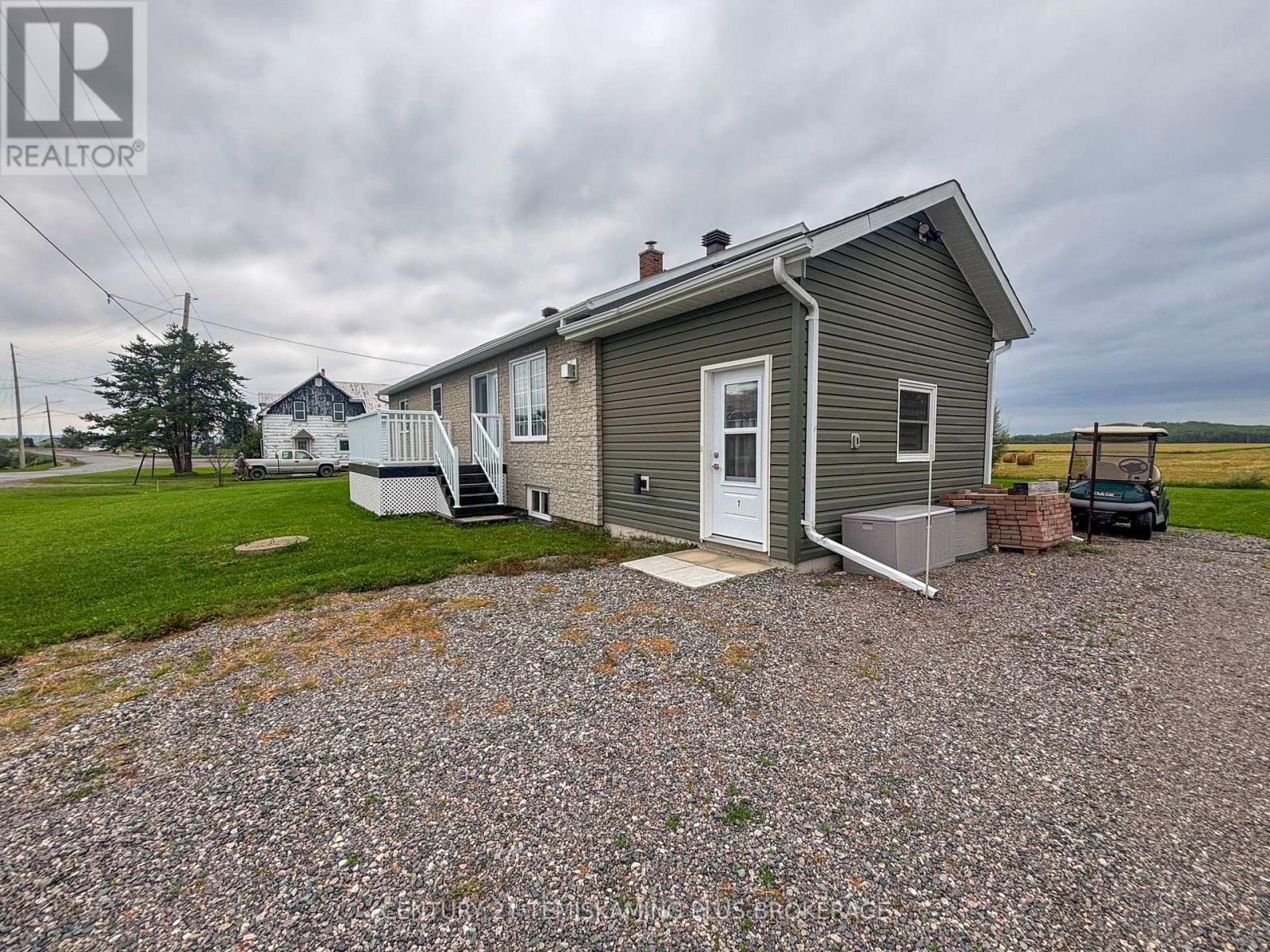 7 Main Street, Timiskaming, Ontario  P0J 1A0 - Photo 3 - T13766638