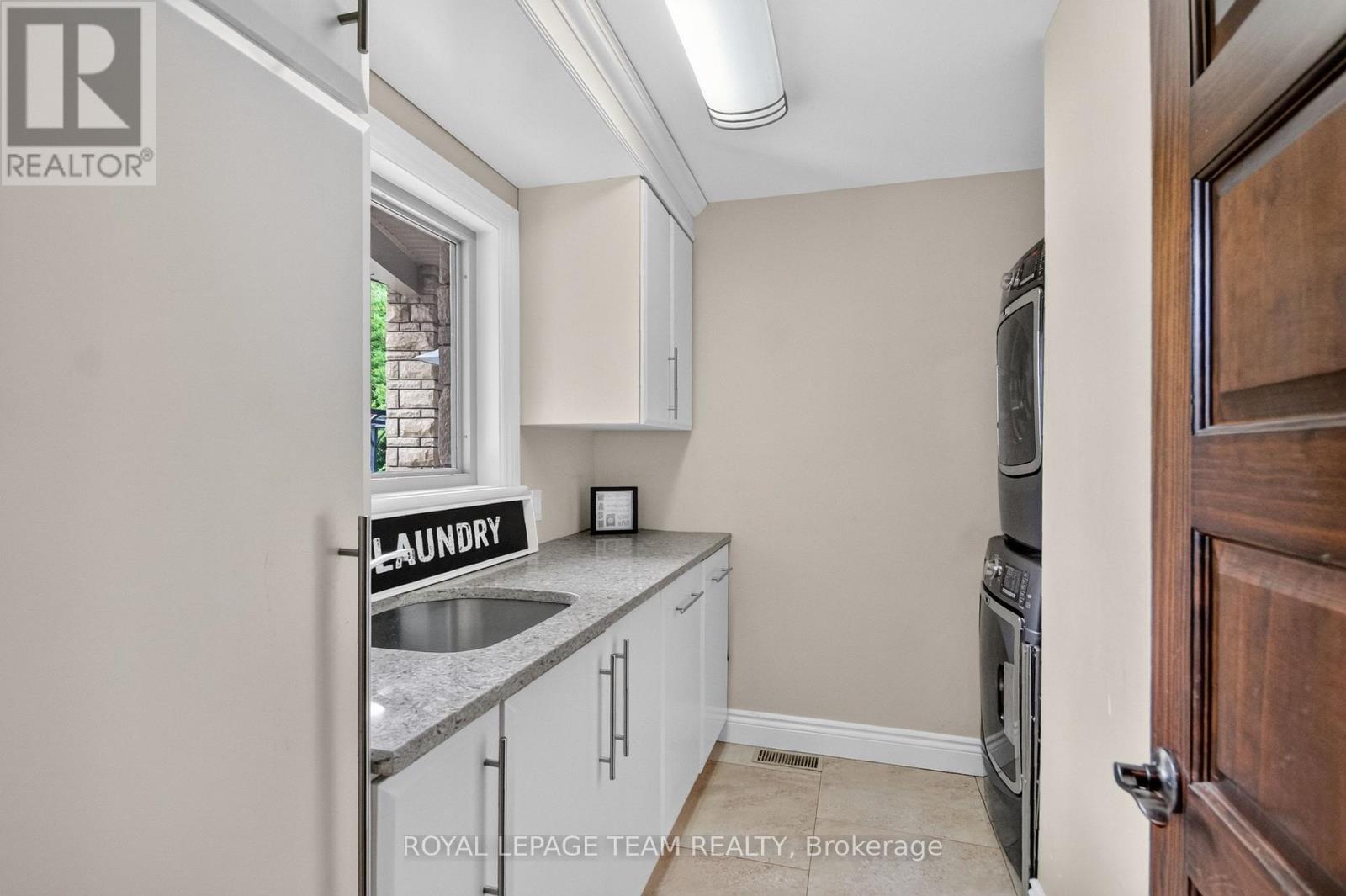 1425 Balmoral Drive, Ottawa, Ontario  K1V 1H2 - Photo 34 - X13766714