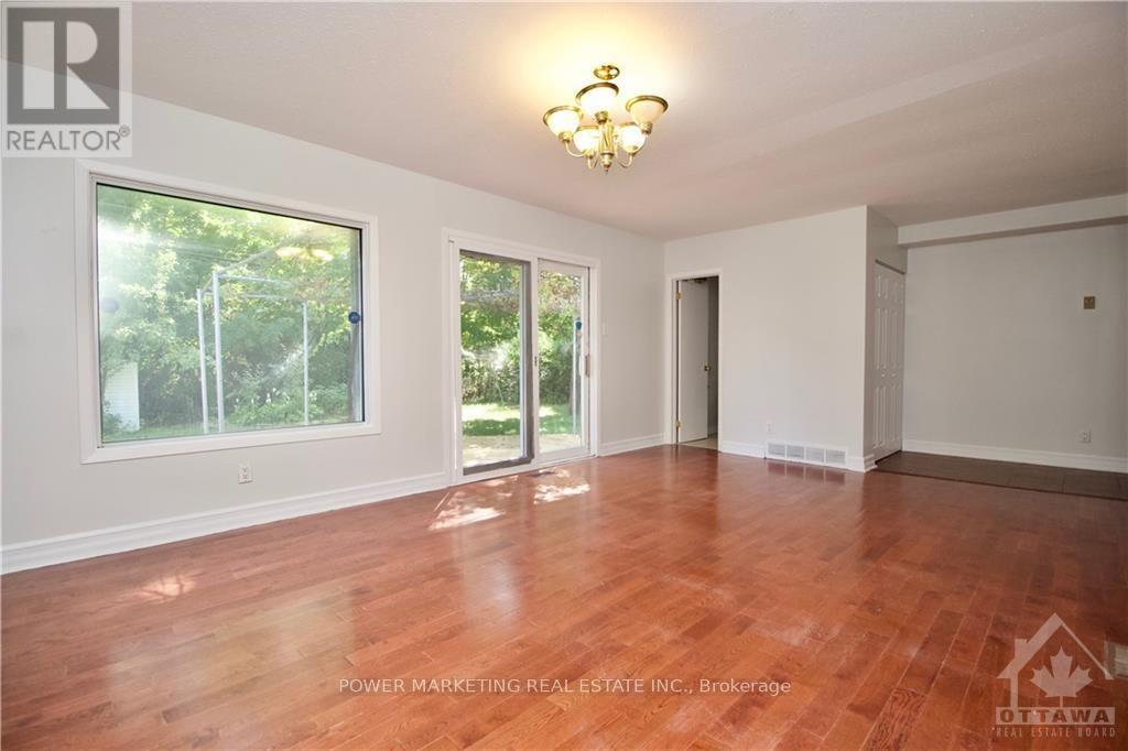 58 Aero Drive, Ottawa, Ontario  K2H 5E4 - Photo 10 - X13766750