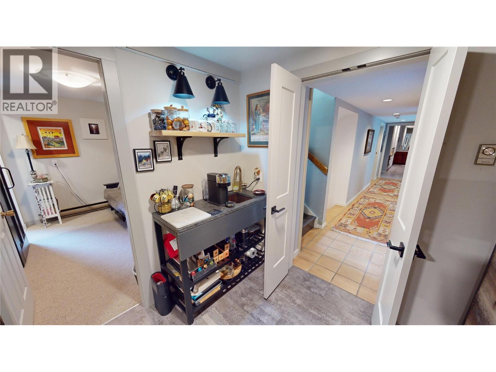 8875 Colony Road, Wardner, British Columbia  V0B 2J0 - Photo 27 - 10400361
