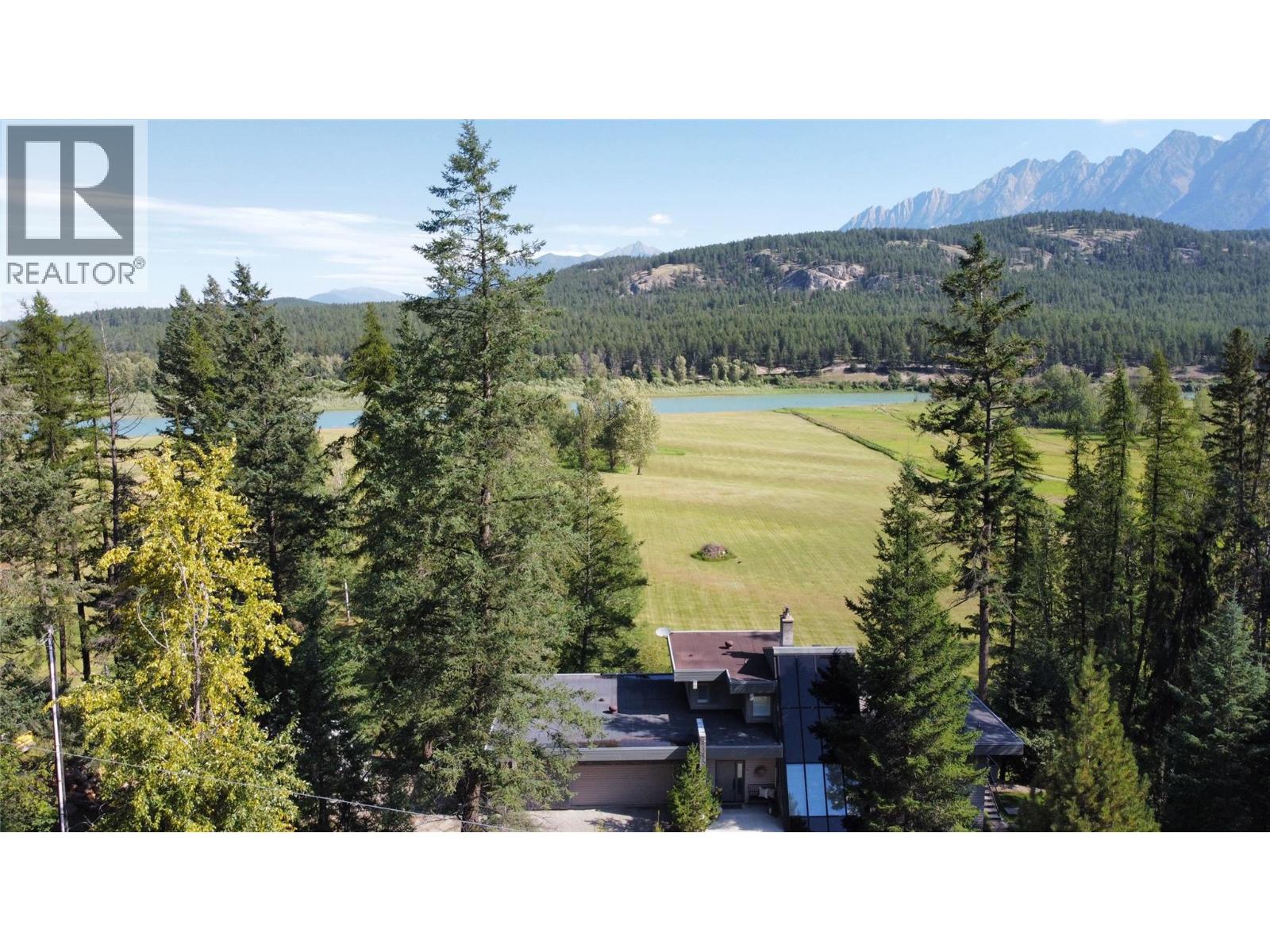 8875 Colony Road, Wardner, British Columbia  V0B 2J0 - Photo 54 - 10400361
