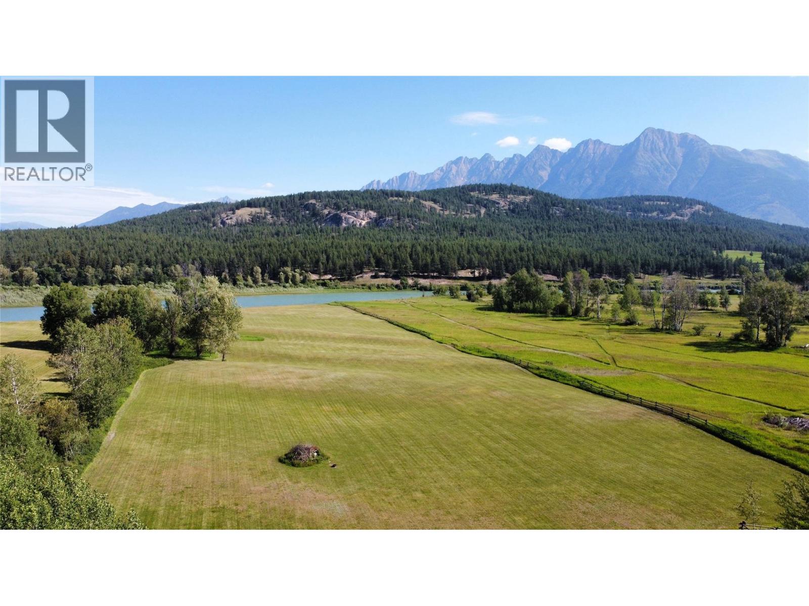 8875 Colony Road, Wardner, British Columbia  V0B 2J0 - Photo 58 - 10400361