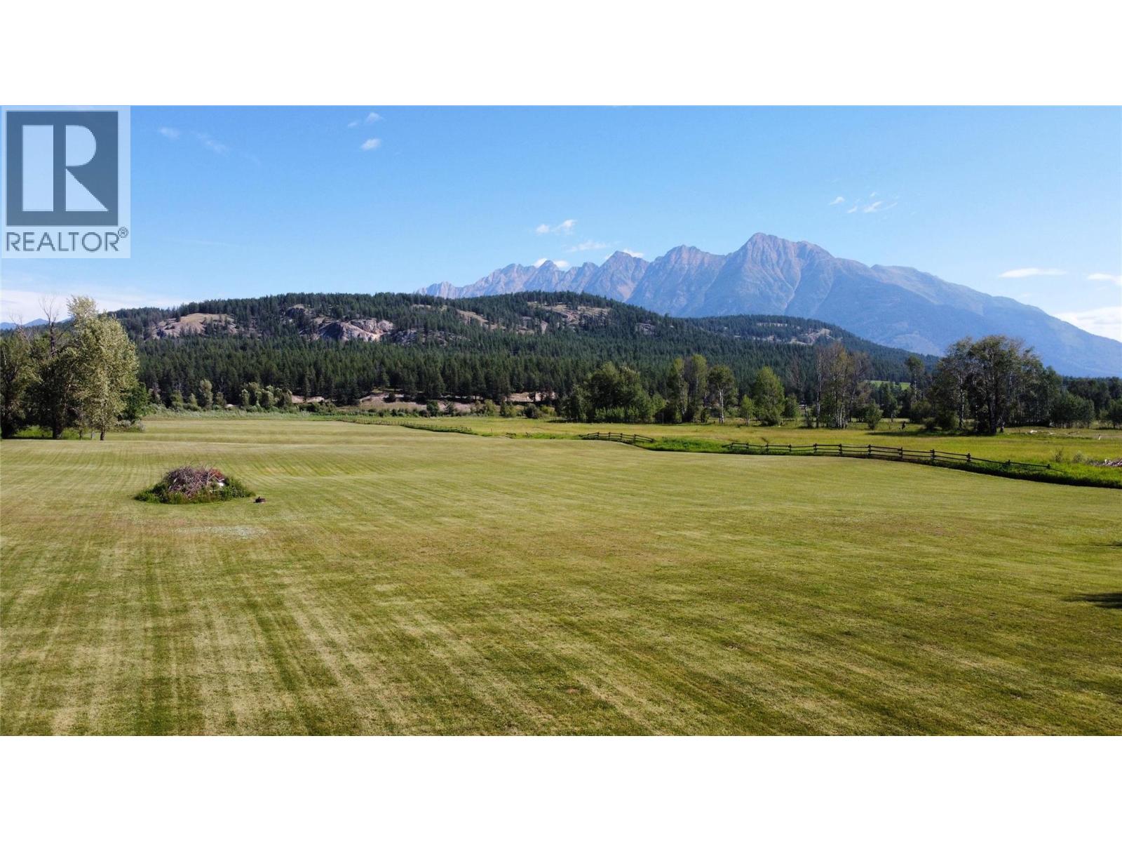 8875 Colony Road, Wardner, British Columbia  V0B 2J0 - Photo 59 - 10400361
