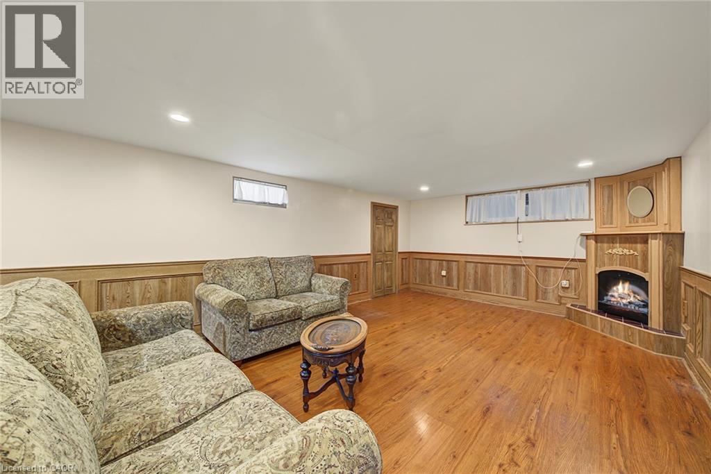 13 Lakeside Drive, Grimsby, Ontario  L3M 2K8 - Photo 31 - 40860715