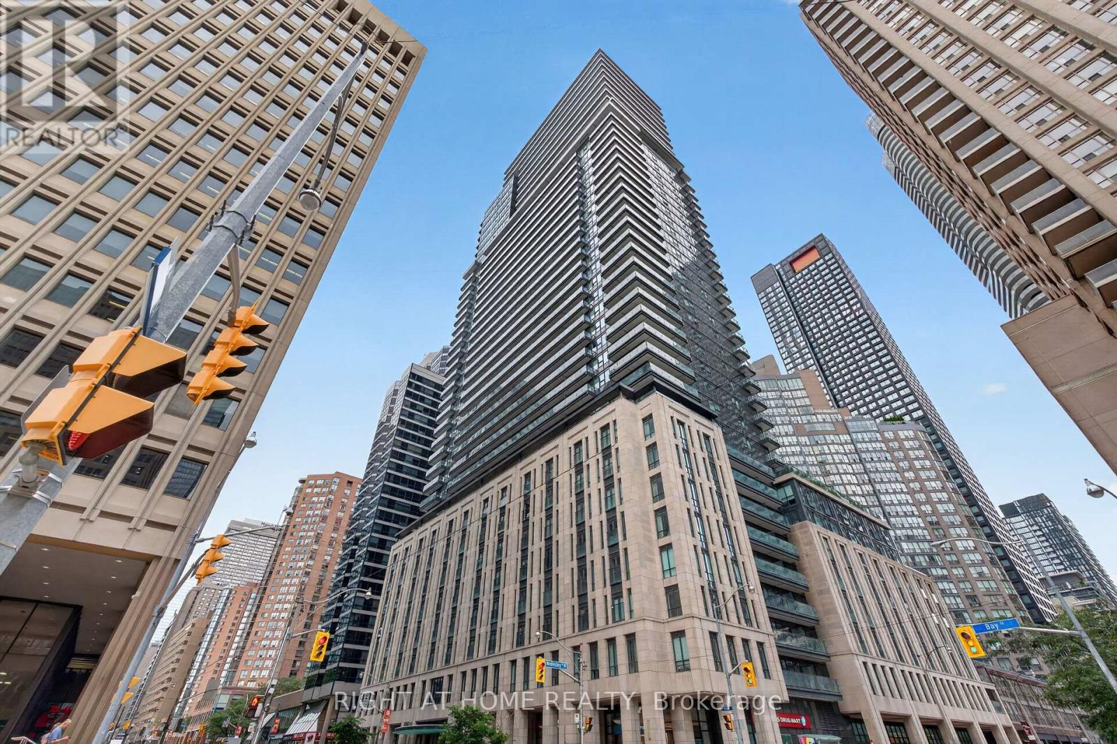 1809 - 955 Bay Street, Toronto, Ontario  M5S 0C6 - Photo 21 - C13766412