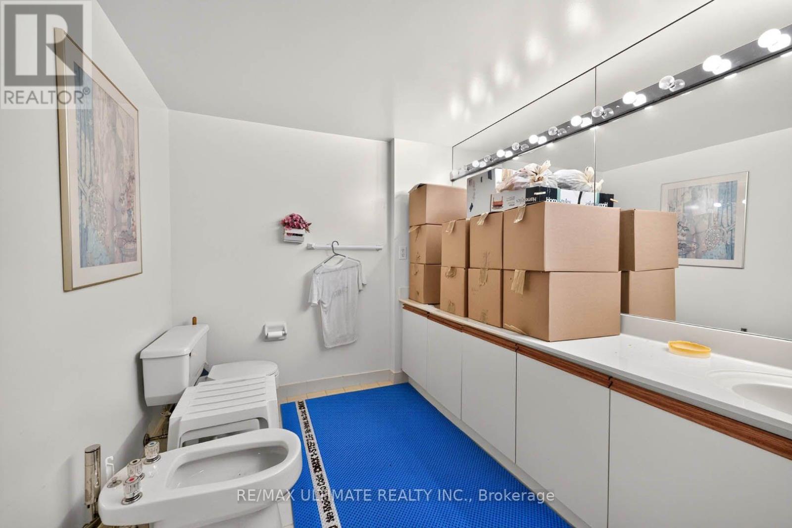218 - 215 The Donway W, Toronto, Ontario M3B 3P5 - Photo 24 - C13766424