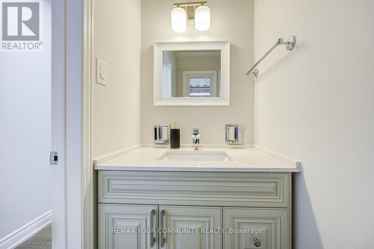 31 Clovercrest Road, Toronto, Ontario  M2J 1Z5 - Photo 23 - C13766428