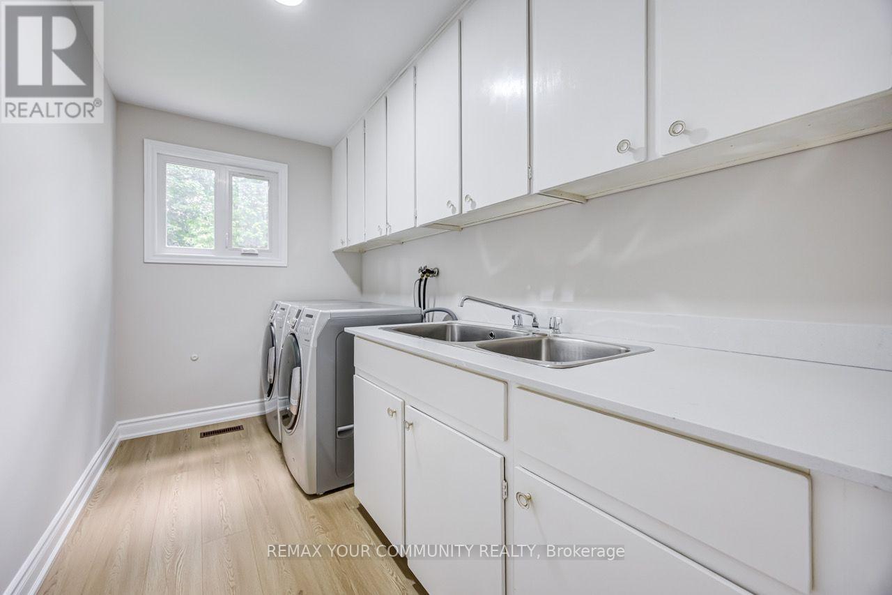 31 Clovercrest Road, Toronto, Ontario  M2J 1Z5 - Photo 24 - C13766428