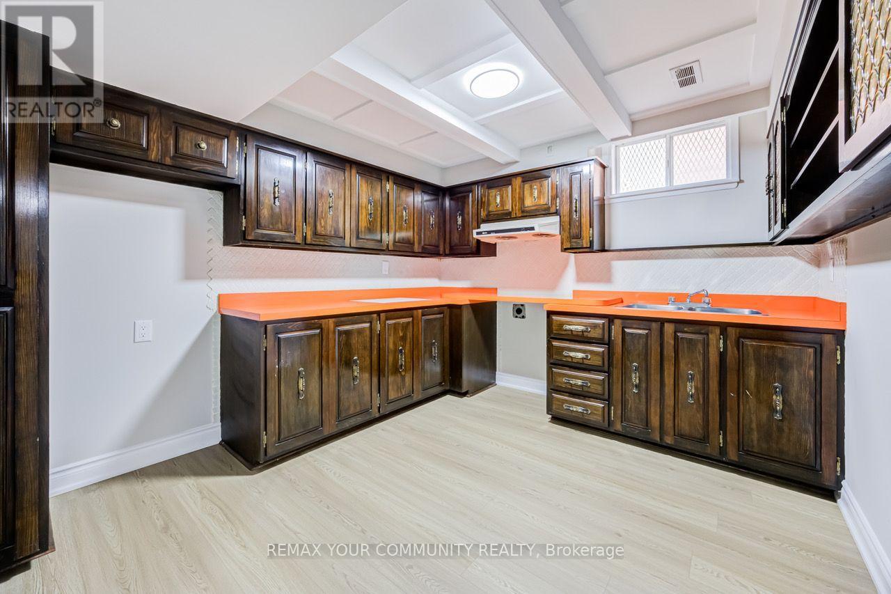 31 Clovercrest Road, Toronto, Ontario  M2J 1Z5 - Photo 40 - C13766428