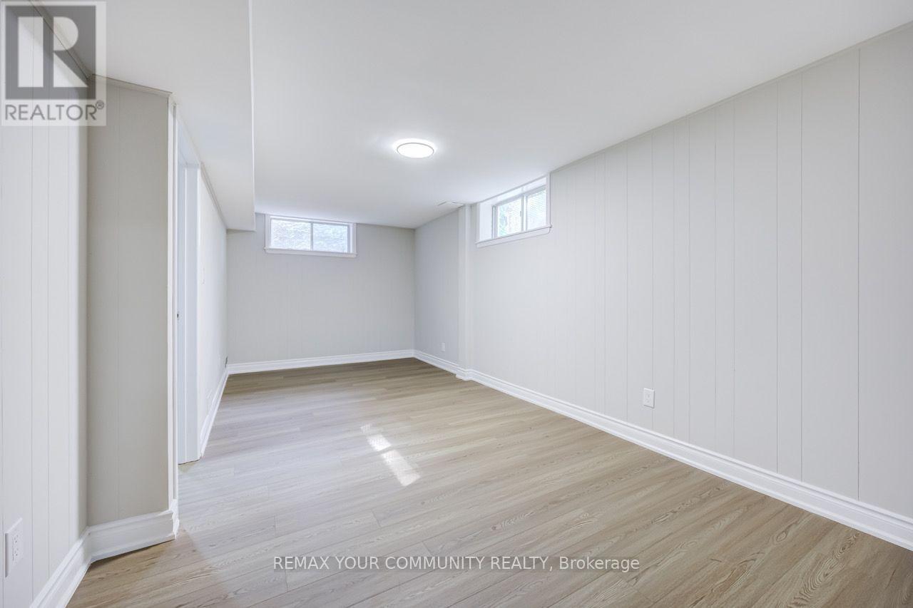 31 Clovercrest Road, Toronto, Ontario  M2J 1Z5 - Photo 42 - C13766428
