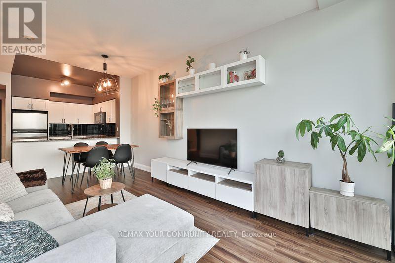 1210 - 231 Fort York Boulevard, Toronto, Ontario  M5V 1B2 - Photo 5 - C13766472