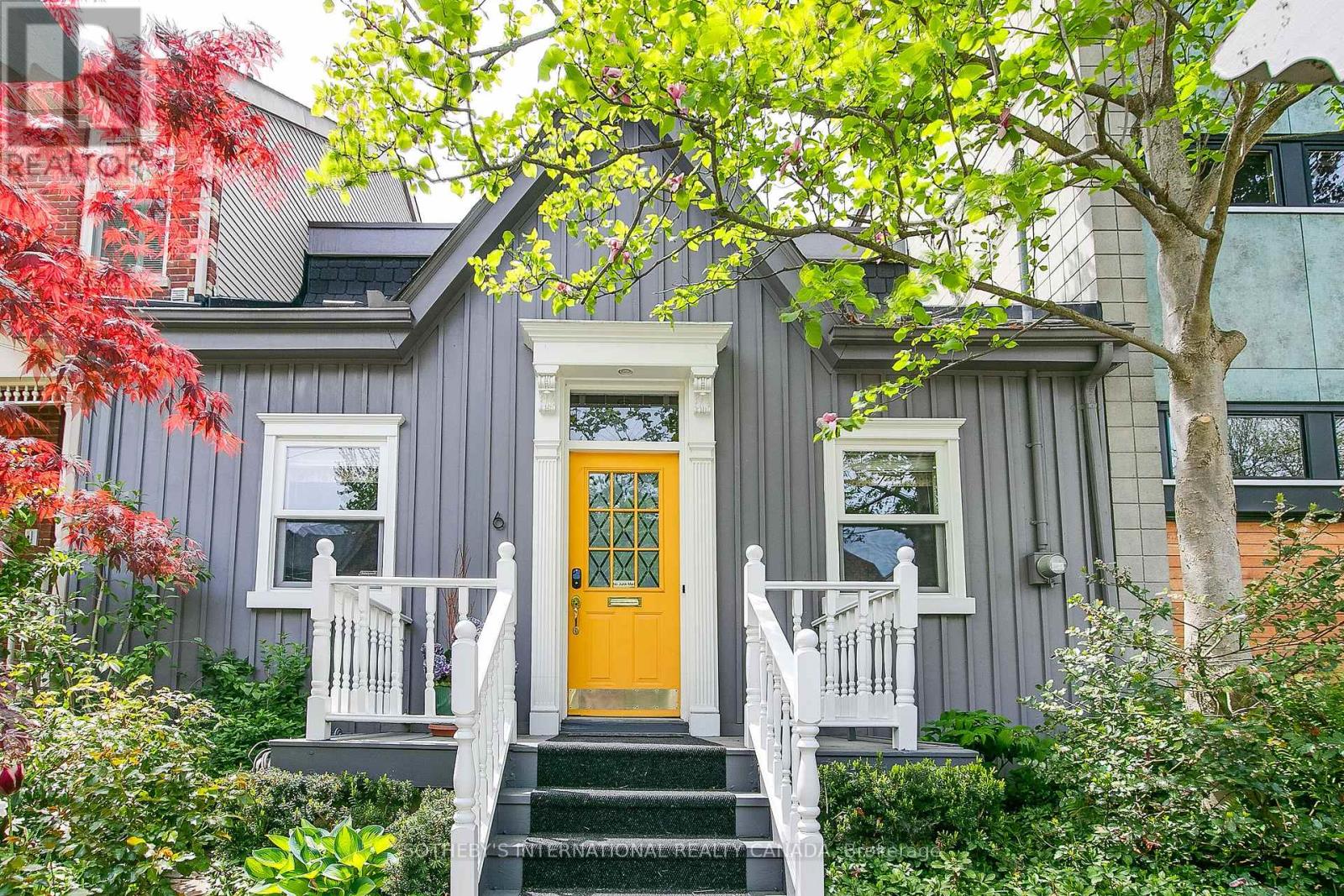 6 BOWMAN STREET, Toronto, Ontario
