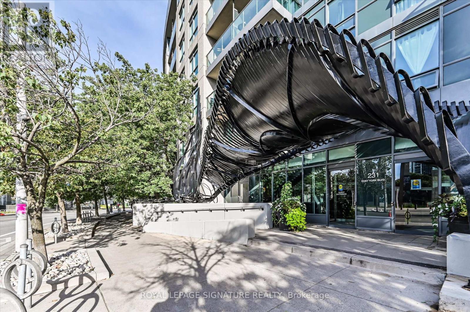 905 - 231 FORT YORK BOULEVARD, Toronto, Ontario