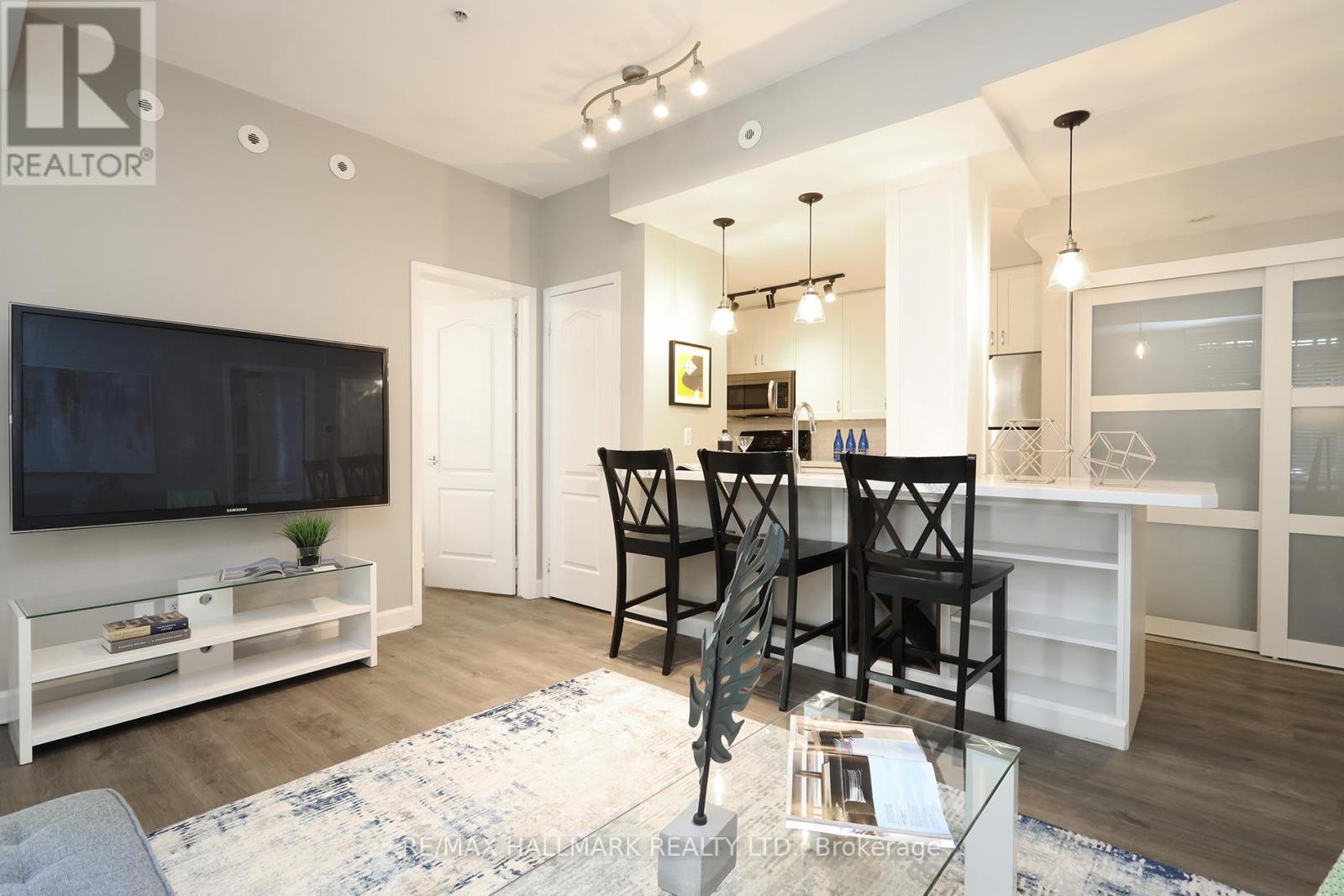 Th 10 - 78 Carr Street, Toronto, Ontario M5T 1B7 - Photo 10 - C13766674