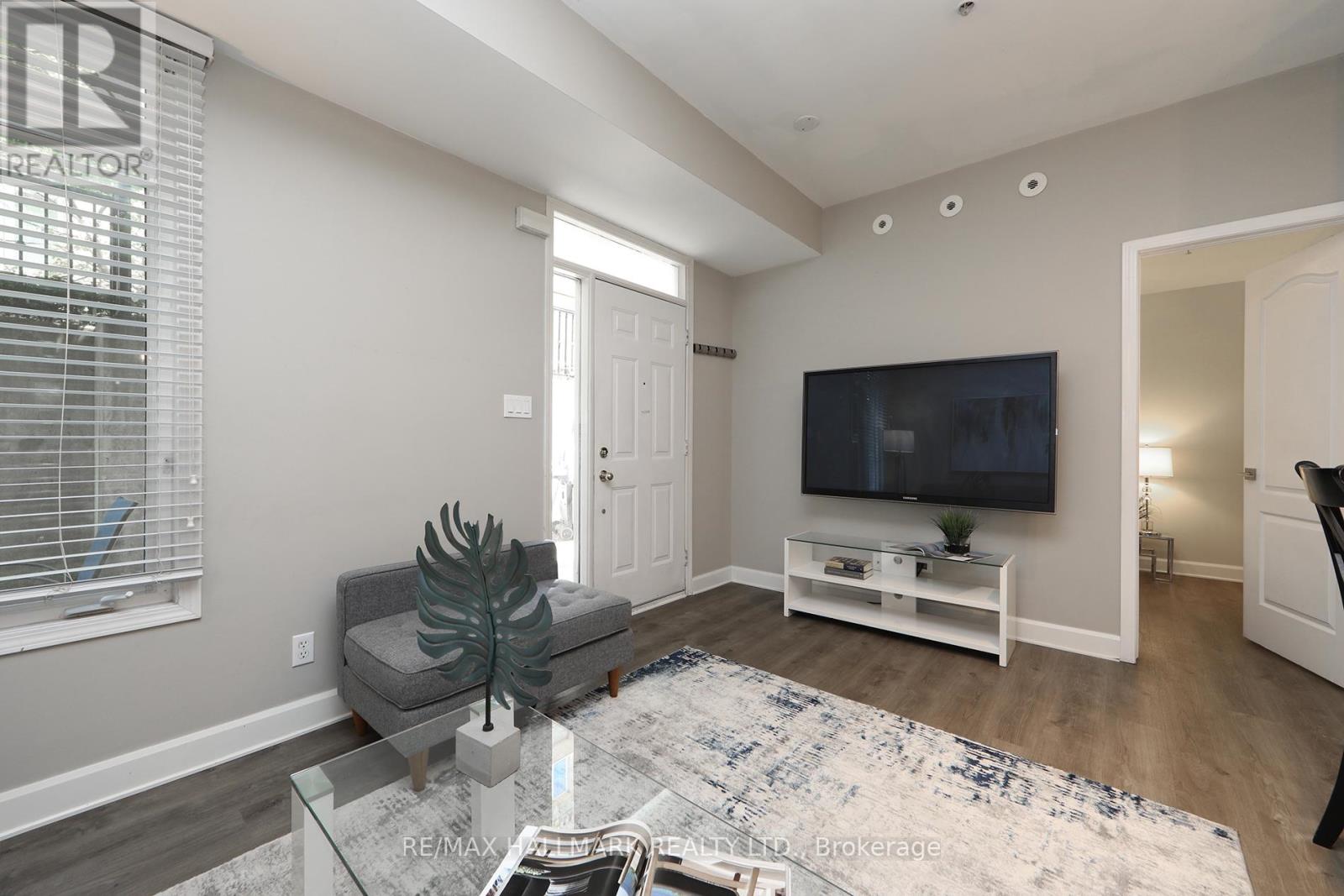 Th 10 - 78 Carr Street, Toronto, Ontario M5T 1B7 - Photo 7 - C13766674
