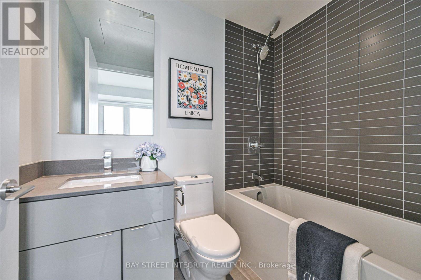 3807 - 7 Grenville Street, Toronto, Ontario M4Y 0E9 - Photo 16 - C13766736