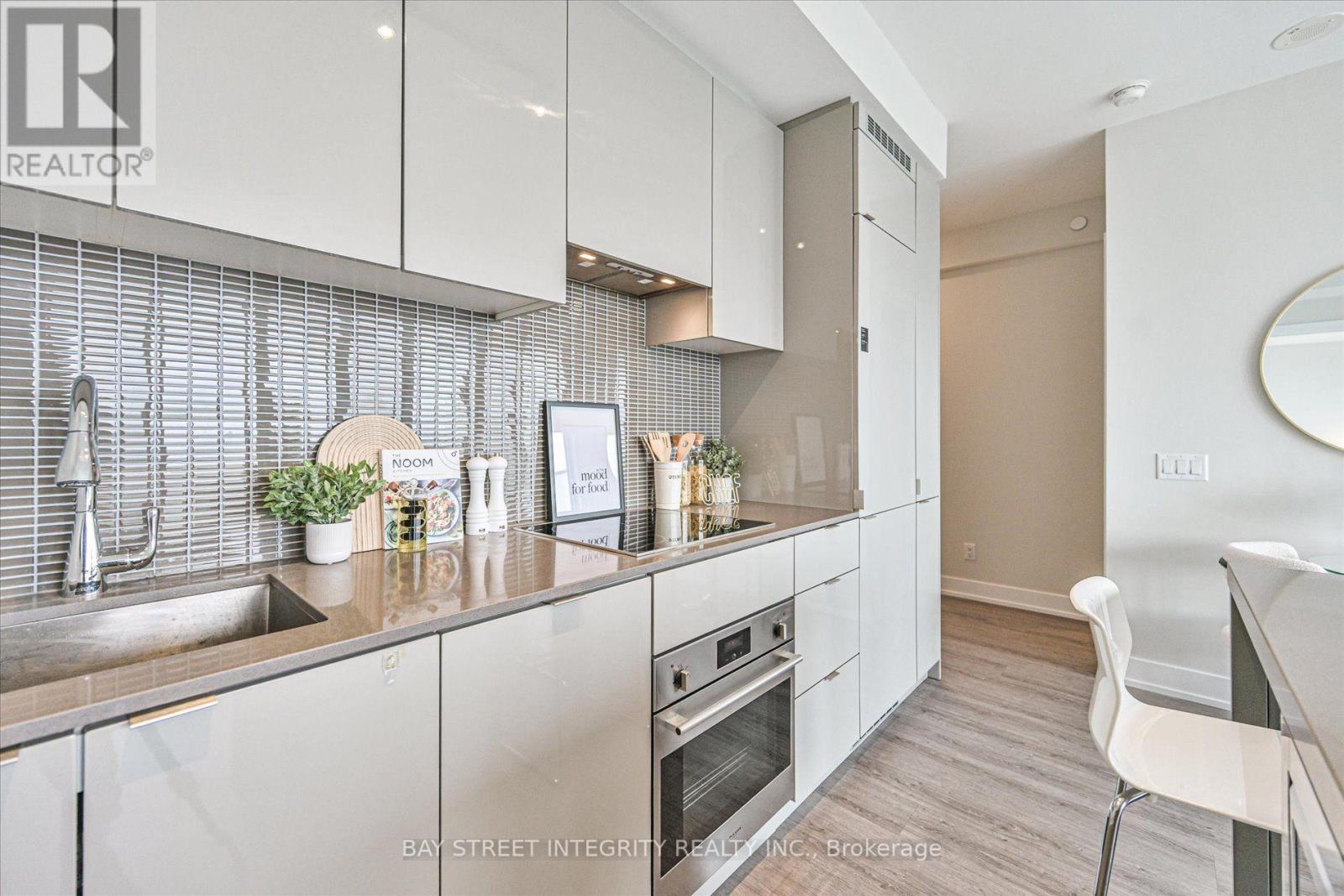 3807 - 7 Grenville Street, Toronto, Ontario M4Y 0E9 - Photo 8 - C13766736
