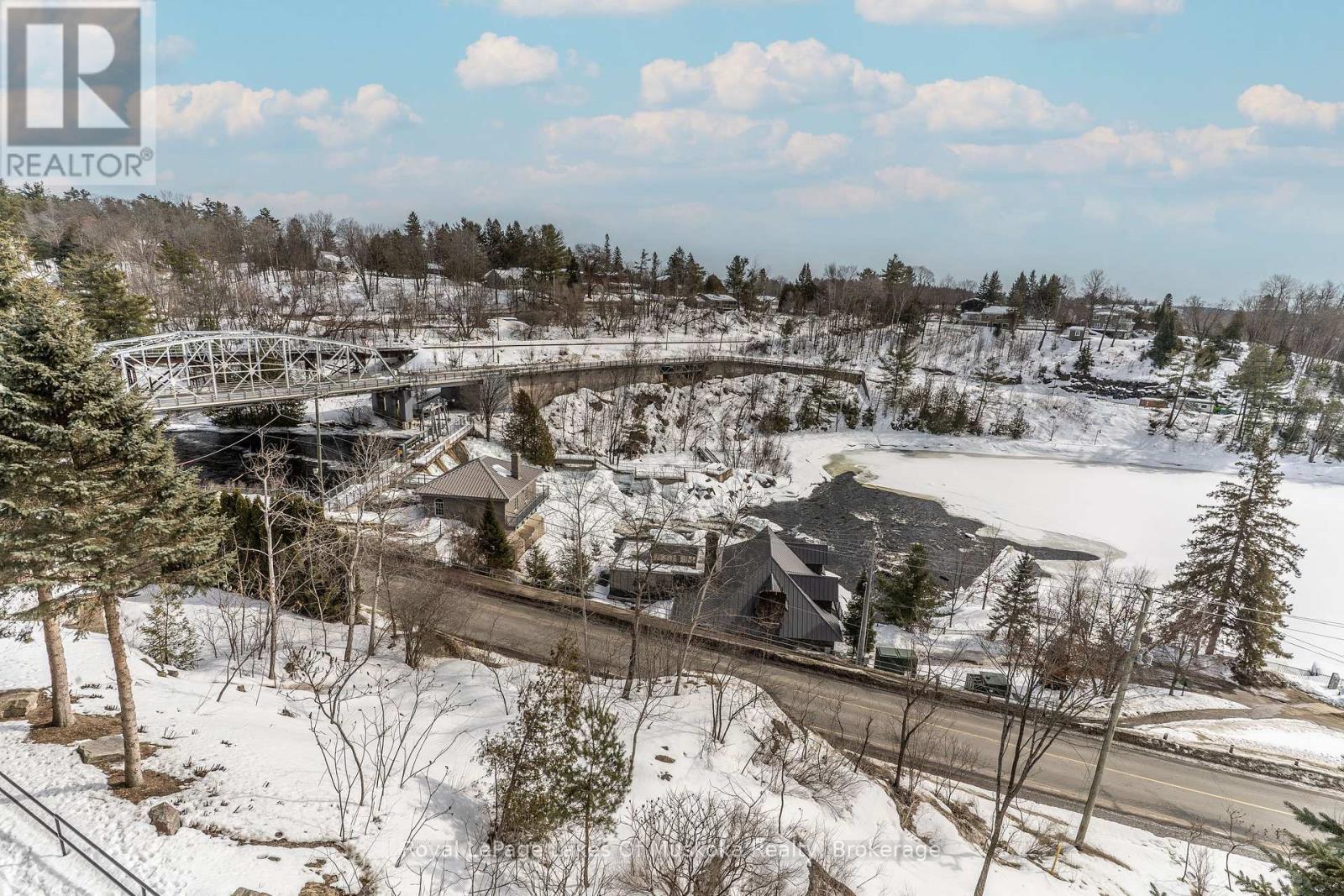 403 - 24 Ontario Street, Bracebridge, Ontario  P1L 2H5 - Photo 4 - X13766664