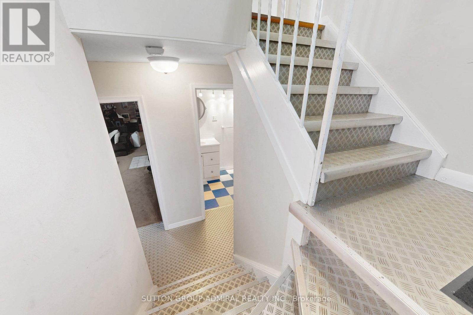 49 Talbot Road, Toronto, Ontario  M2M 1R7 - Photo 30 - C13751766