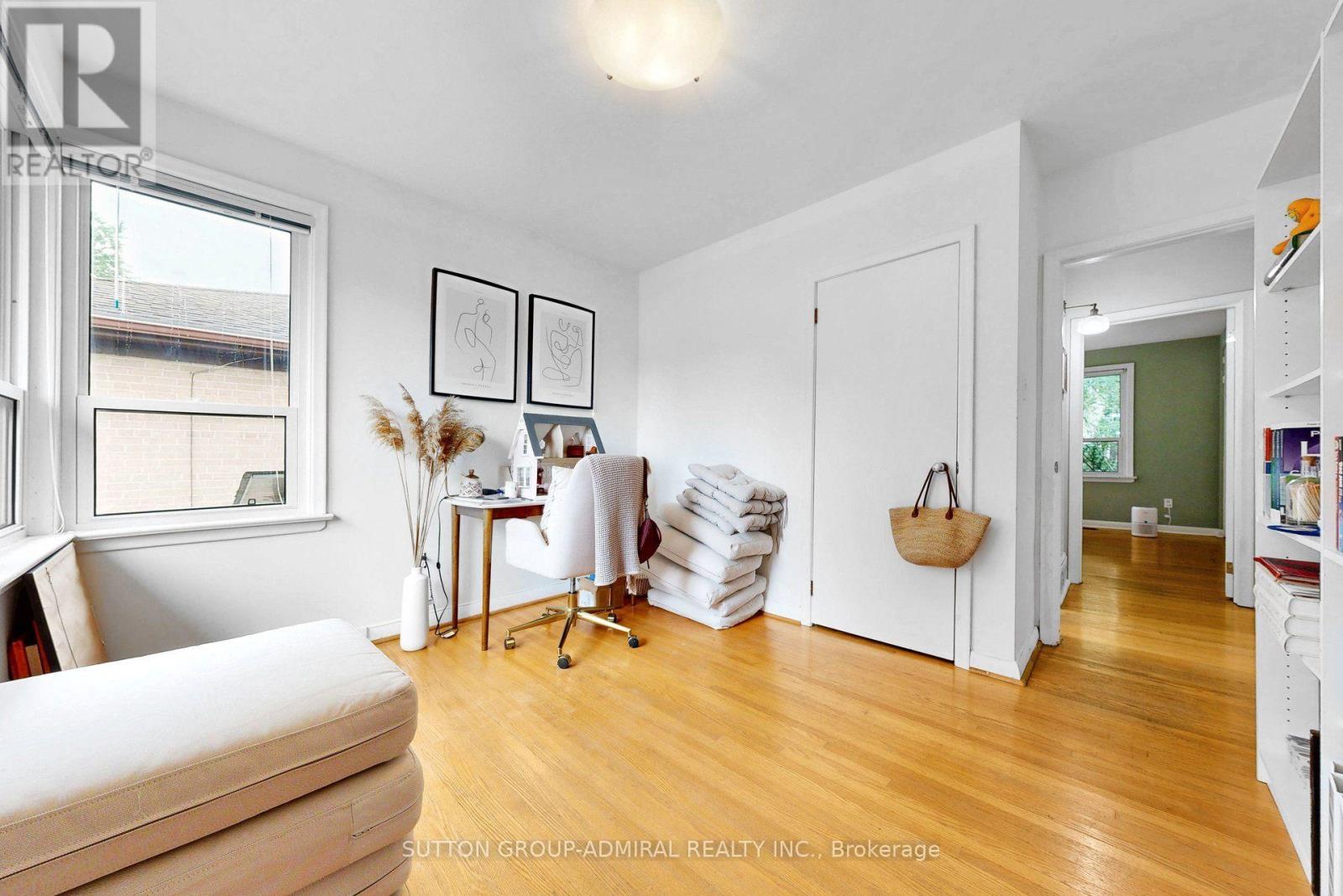 49 Talbot Road, Toronto, Ontario  M2M 1R7 - Photo 23 - C13751766