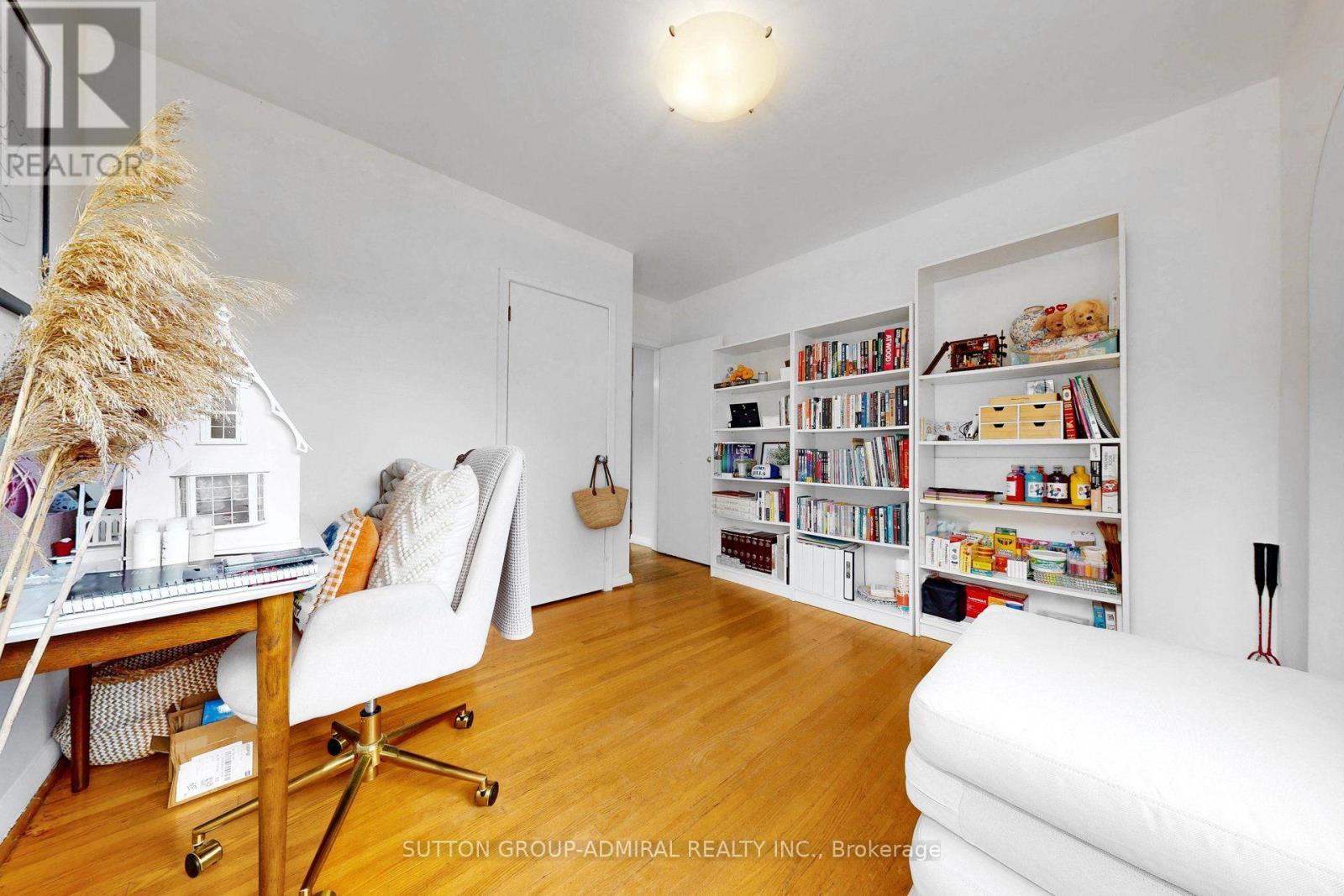 49 Talbot Road, Toronto, Ontario  M2M 1R7 - Photo 24 - C13751766