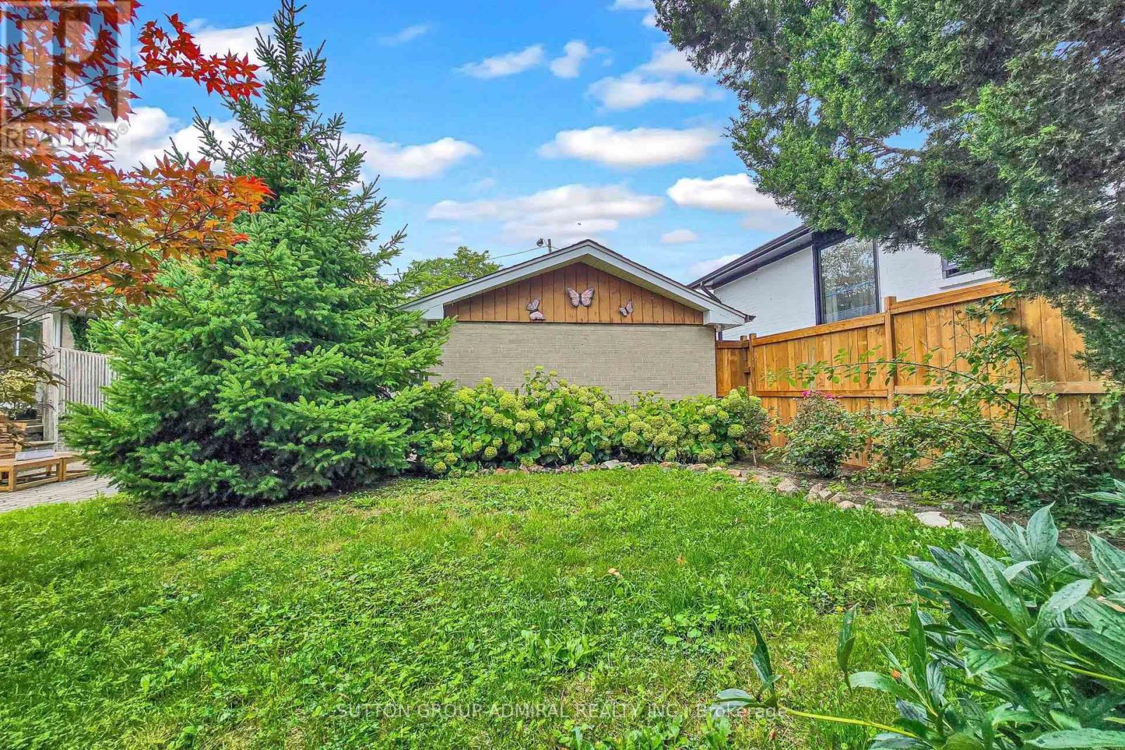 49 Talbot Road, Toronto, Ontario  M2M 1R7 - Photo 46 - C13751766