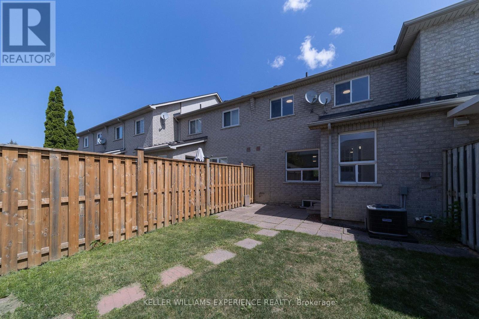4 Castle Park Boulevard, Vaughan, Ontario  L4H 1M5 - Photo 18 - N13765350