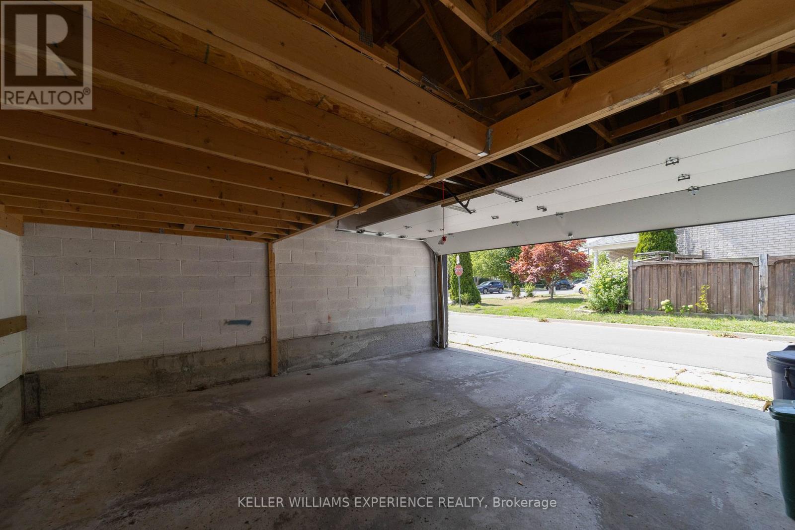 4 Castle Park Boulevard, Vaughan, Ontario  L4H 1M5 - Photo 19 - N13765350