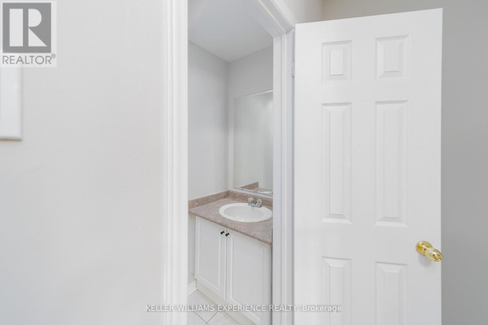 4 Castle Park Boulevard, Vaughan, Ontario  L4H 1M5 - Photo 16 - N13765350