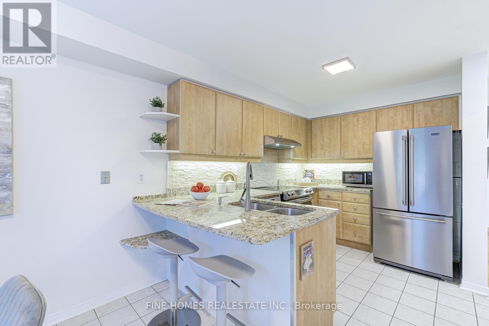 42 Alameda Circle, Vaughan (Beverley Glen), Ontario  L4J 8A6 - Photo 12 - N13766458