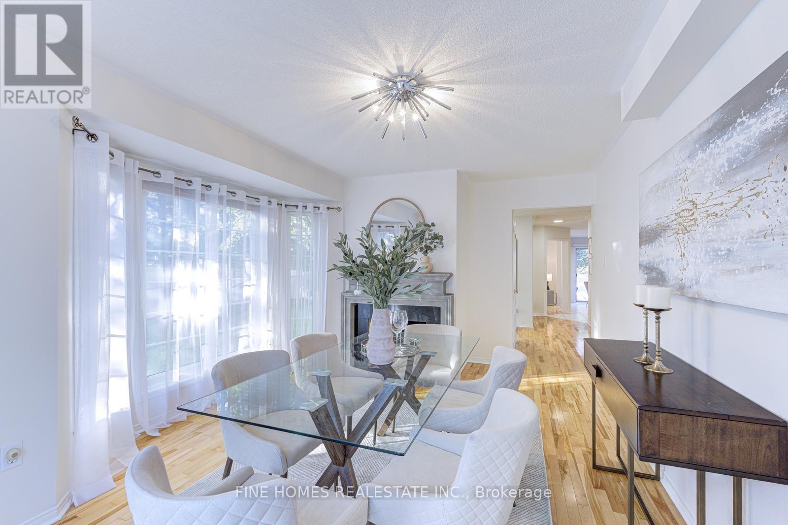 42 Alameda Circle, Vaughan (Beverley Glen), Ontario  L4J 8A6 - Photo 6 - N13766458