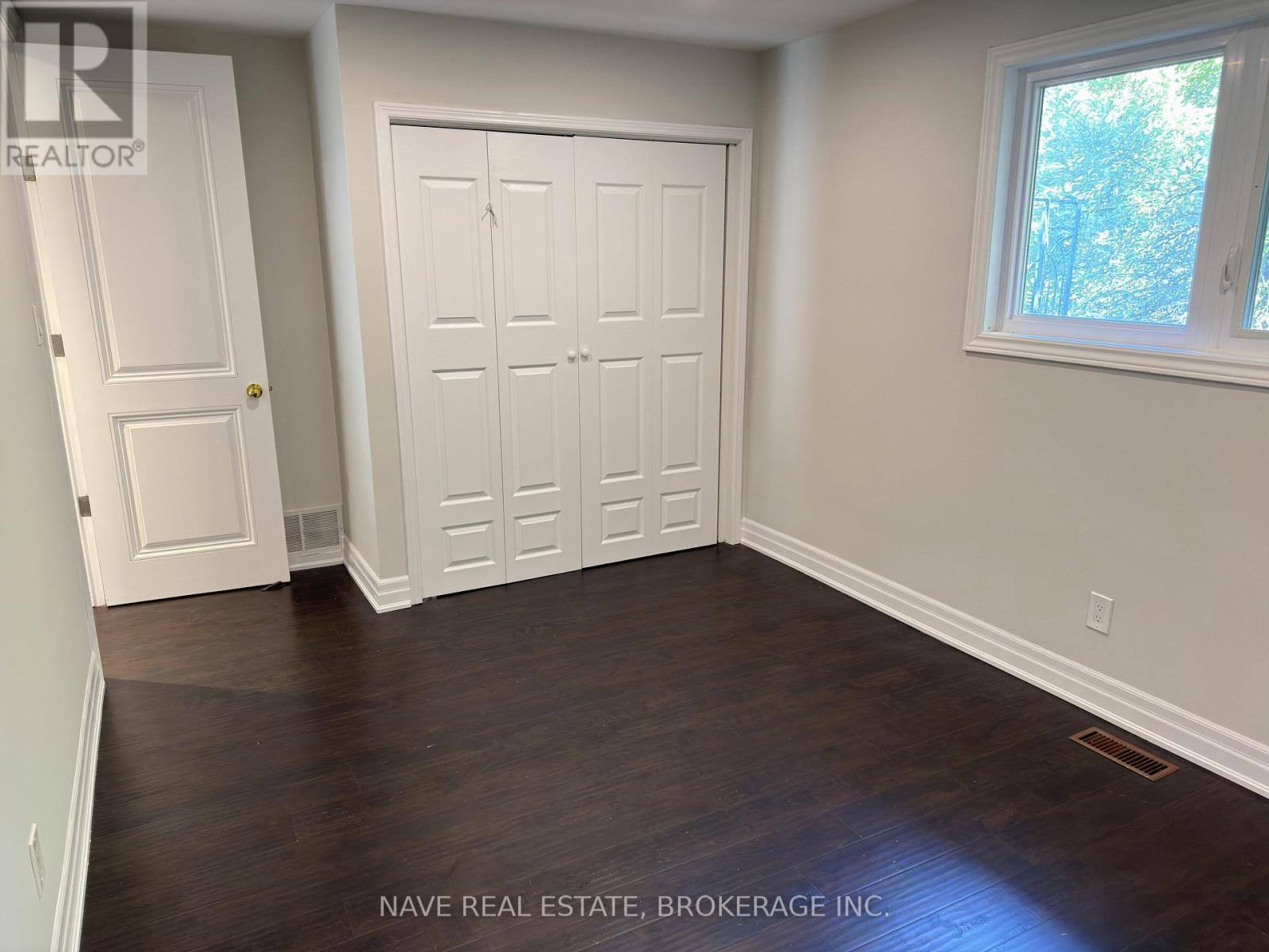Main Floor - 50 Elgin Mills Road W, Richmond Hill (Westbrook), Ontario  L4C 4M2 - Photo 21 - N13766642