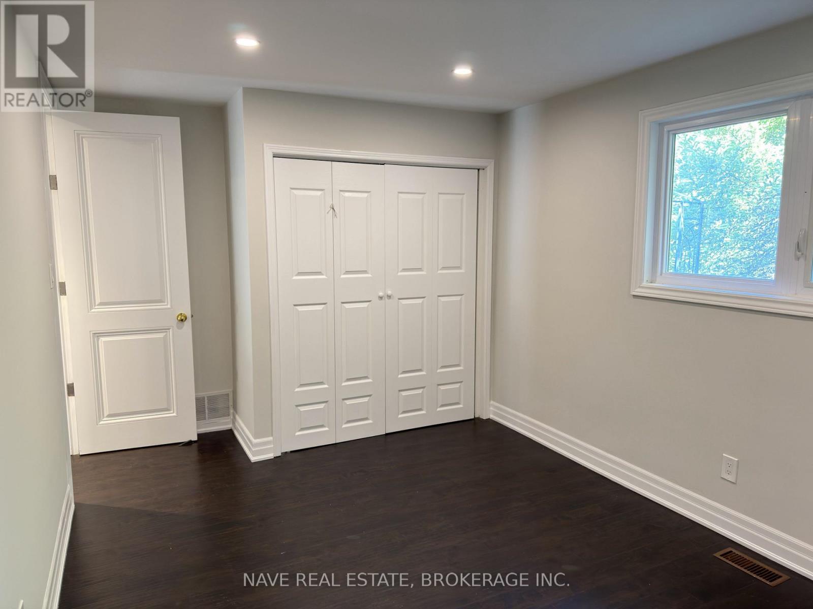 Main Floor - 50 Elgin Mills Road W, Richmond Hill (Westbrook), Ontario  L4C 4M2 - Photo 22 - N13766642