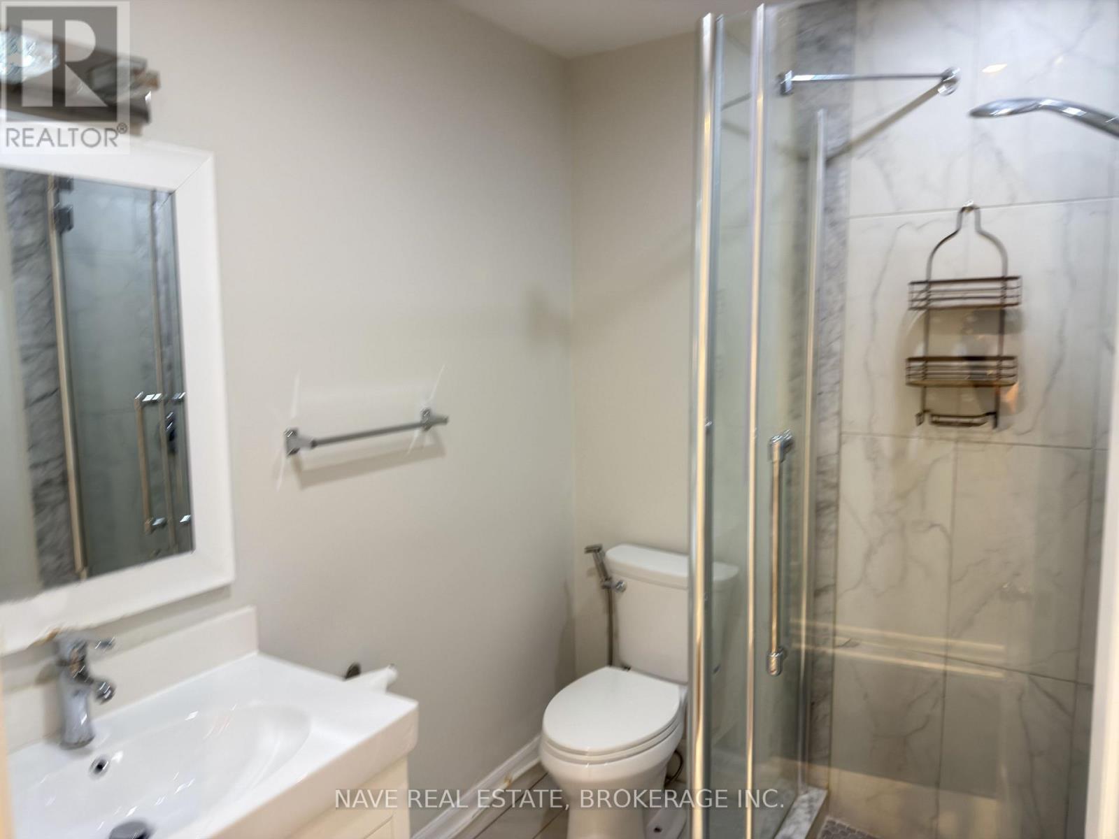 Main Floor - 50 Elgin Mills Road W, Richmond Hill (Westbrook), Ontario  L4C 4M2 - Photo 25 - N13766642