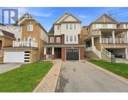 26 CLIFF GUNN ROAD, Newmarket, Ontario