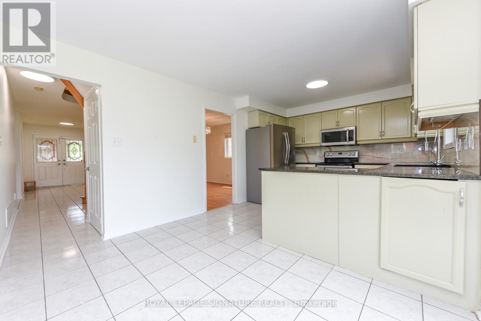 1307 Midgreen Lane, Mississauga, Ontario  L5V 2E6 - Photo 18 - W13211474