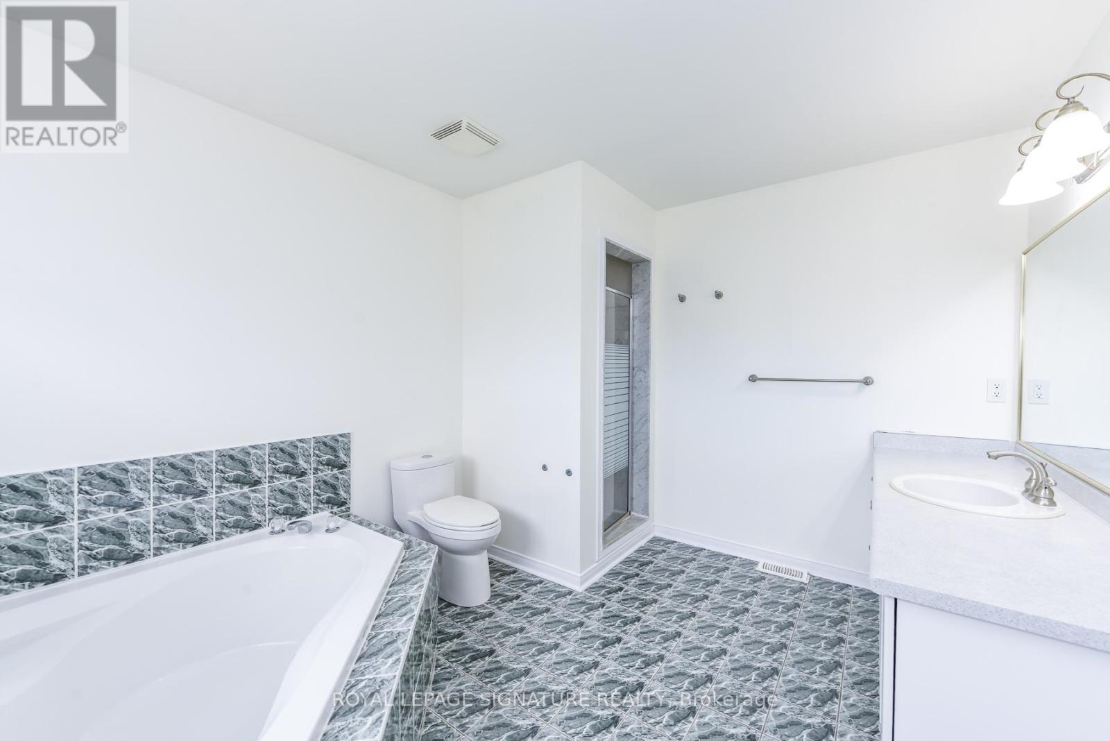1307 Midgreen Lane, Mississauga, Ontario  L5V 2E6 - Photo 37 - W13211474