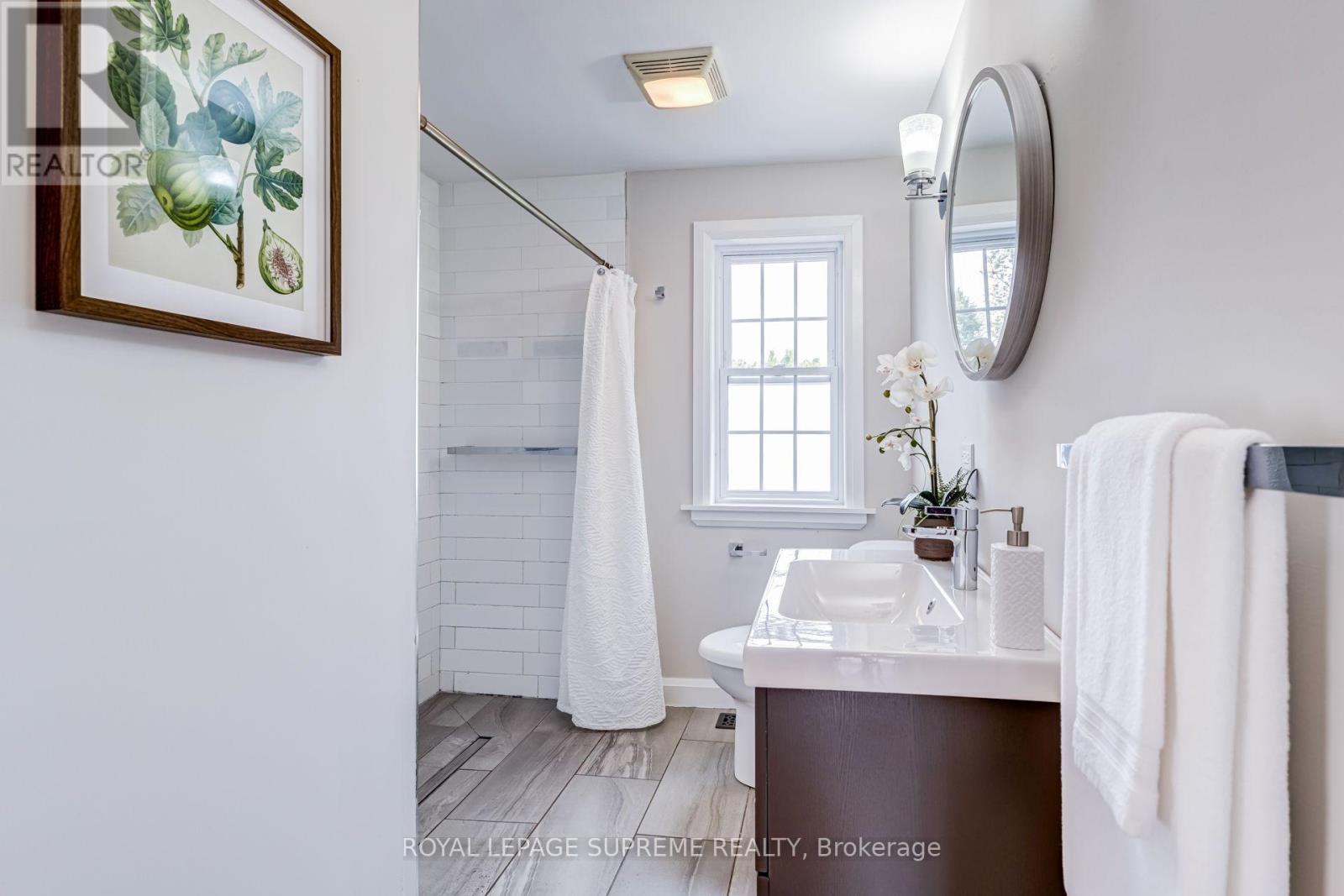 16 City Road, Toronto, Ontario  M8V 2H4 - Photo 21 - W13766358