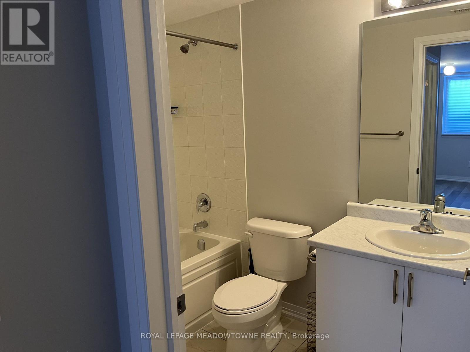 102 - 1208 Main Street, Milton, Ontario  L9T 9K7 - Photo 13 - W13766368
