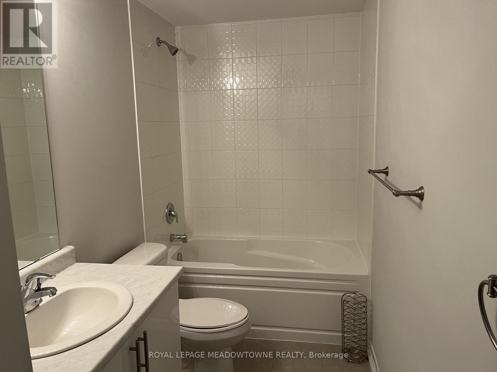 102 - 1208 Main Street, Milton, Ontario  L9T 9K7 - Photo 18 - W13766368