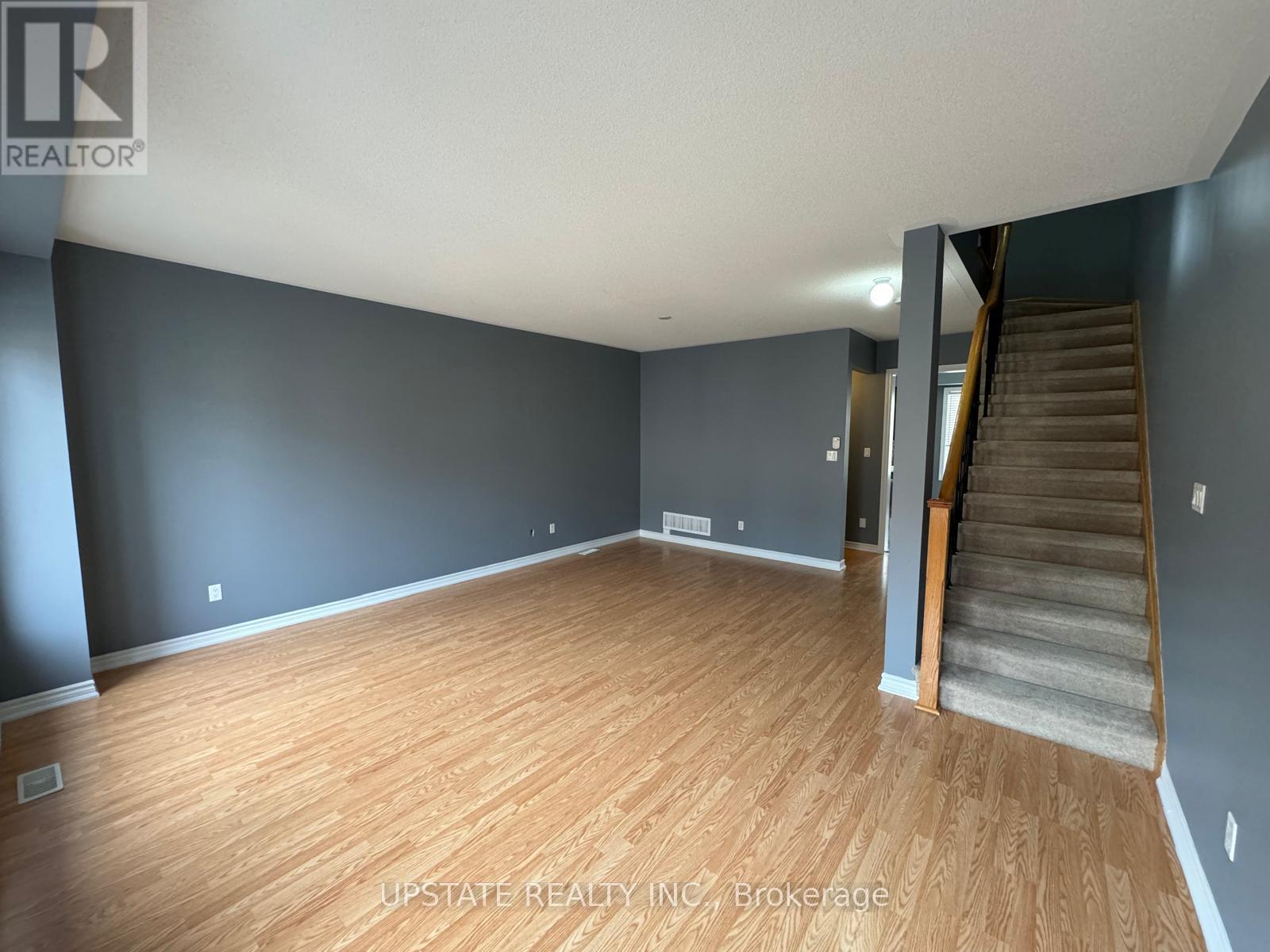 29 Magdalene Crescent, Brampton, Ontario  L6Z 0G8 - Photo 5 - W13766450