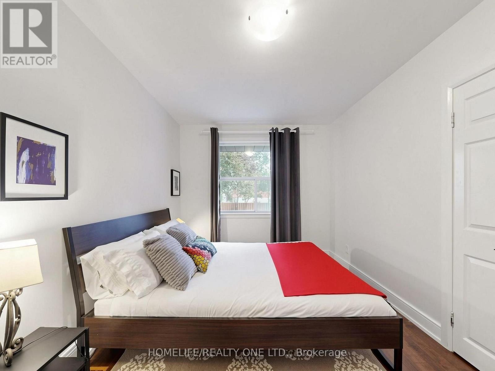 168 Wincott Drive, Toronto, Ontario  M9R 2P8 - Photo 20 - W13766452