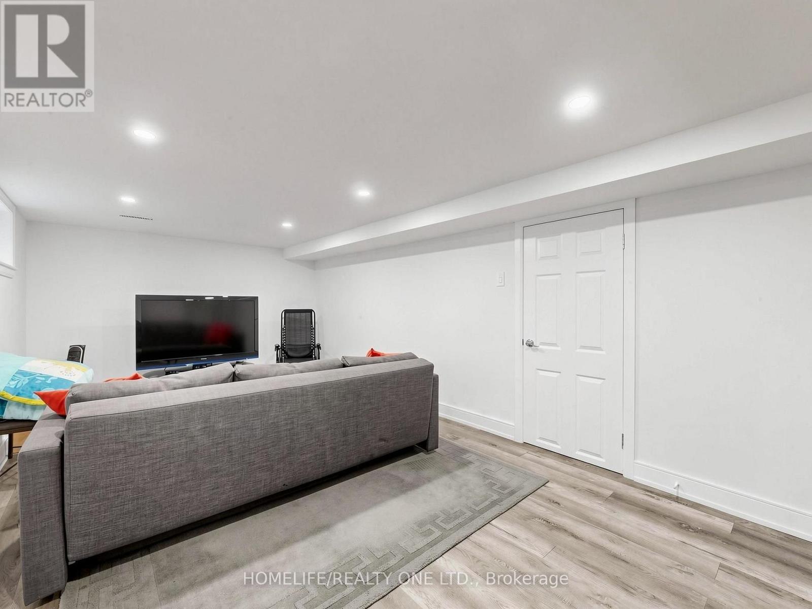 168 Wincott Drive, Toronto, Ontario  M9R 2P8 - Photo 32 - W13766452