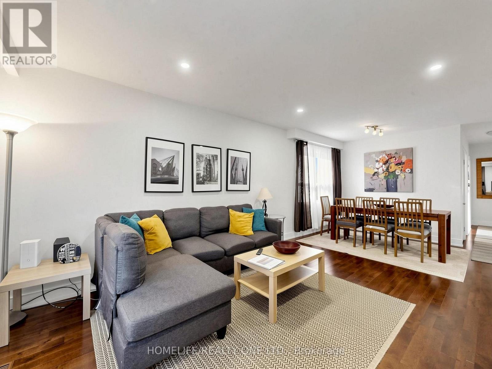 168 Wincott Drive, Toronto, Ontario  M9R 2P8 - Photo 5 - W13766452